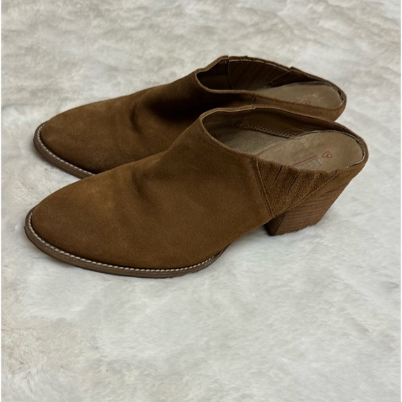 Blondo Slip On Brown Suede Mules Waterproof Block Heel Size 9.5 Classic Boho - Picture 8 of 13